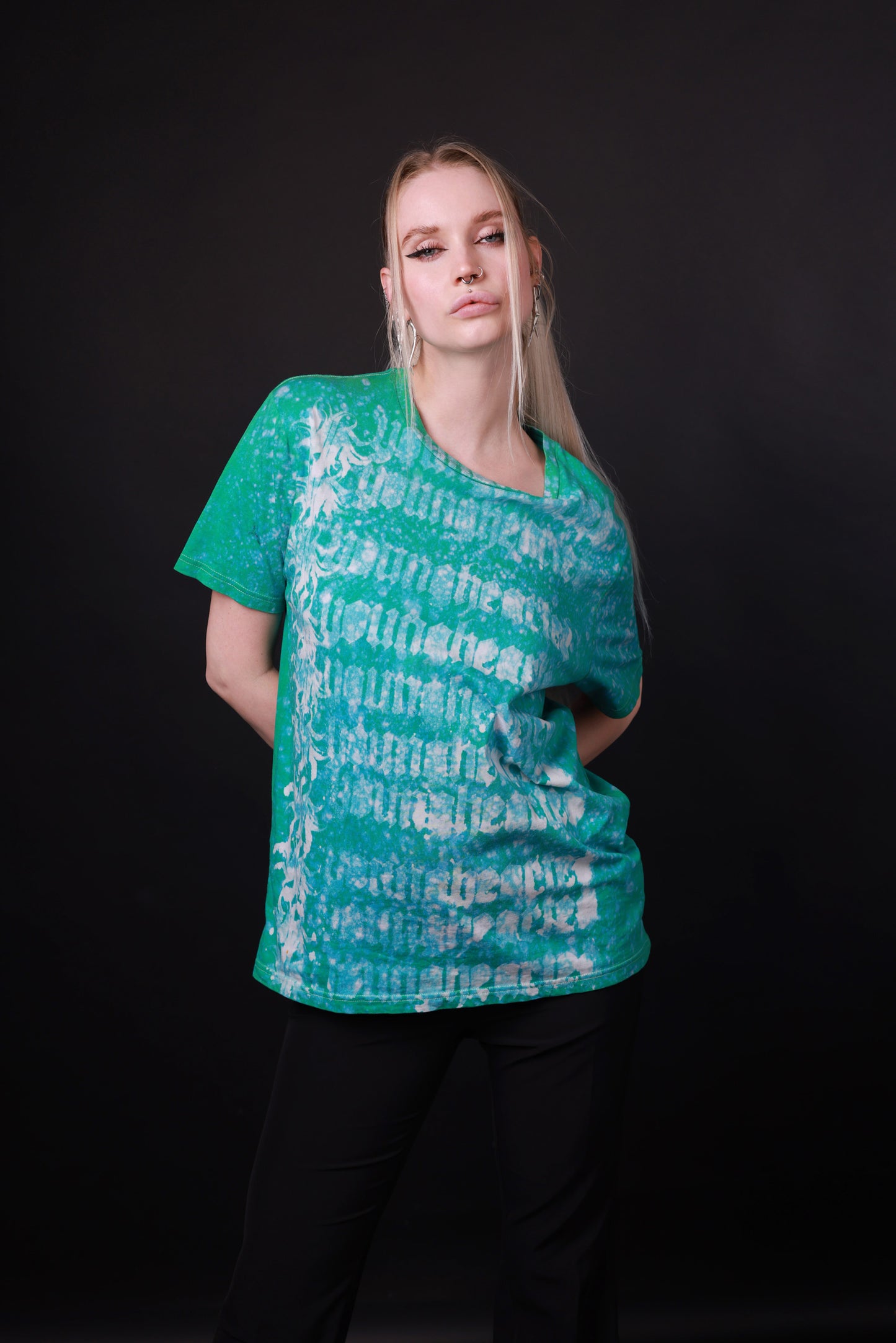 Younghearted Green Fade Tee by @nikita.nikinga