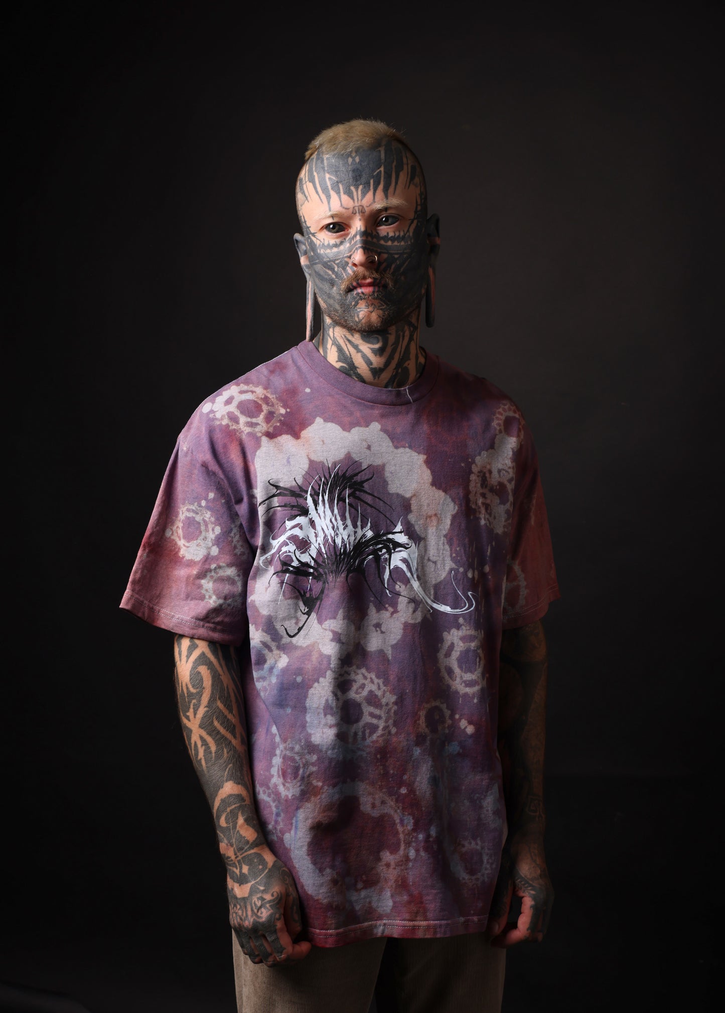 Mechanic Bloom Tee by @nikita.nikinga