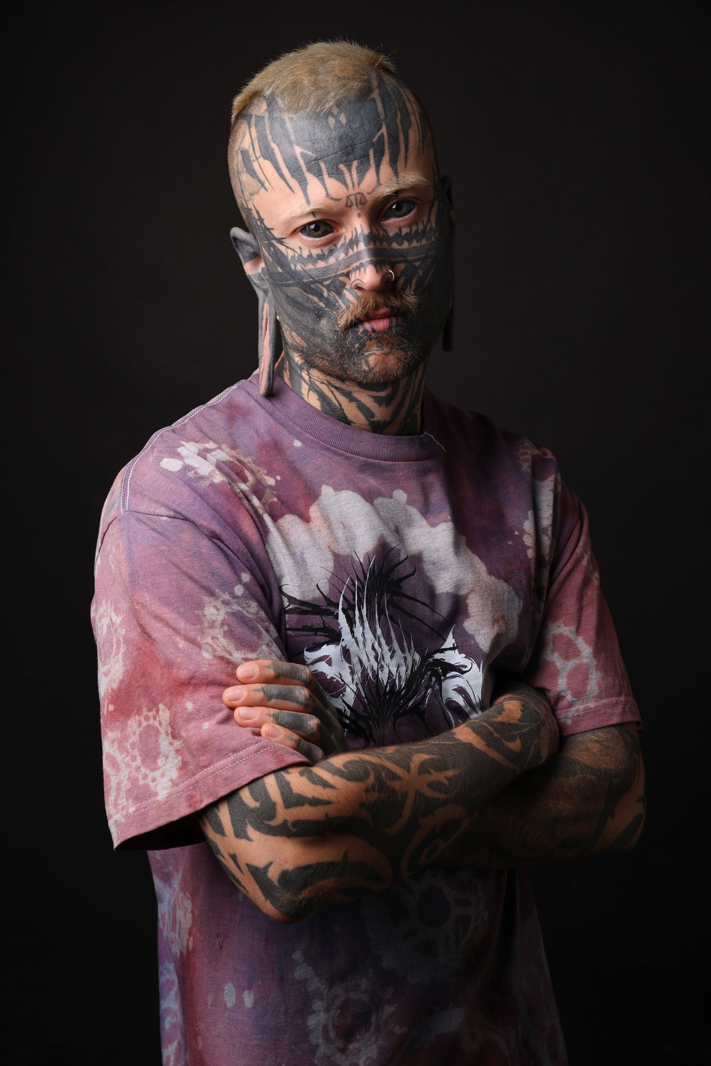 Mechanic Bloom Tee by @nikita.nikinga