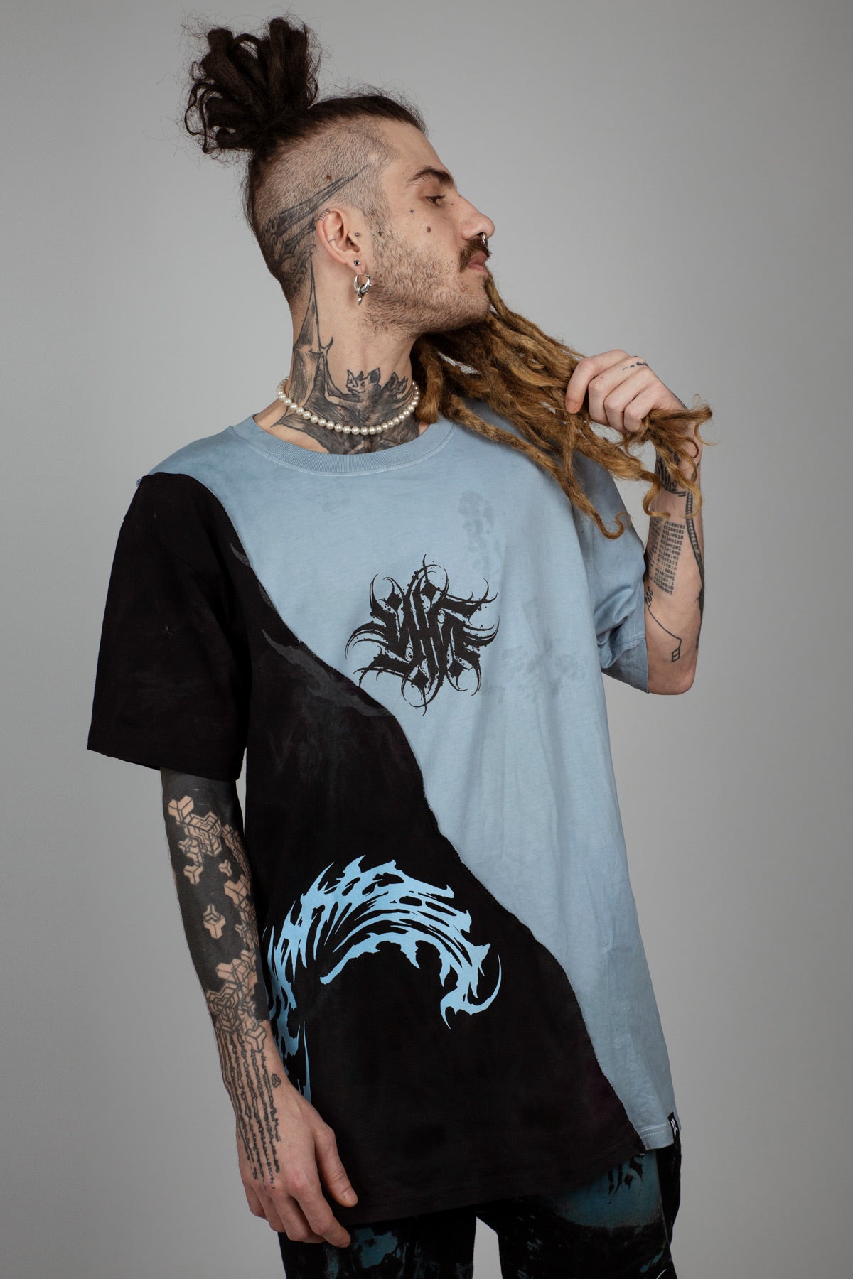 RVNDM & YNGHRTD 'Leaded by Demons' T-SHIRT