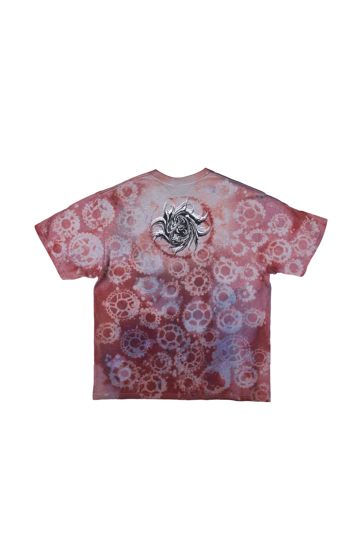 Mechanic Bloom Tee by @nikita.nikinga