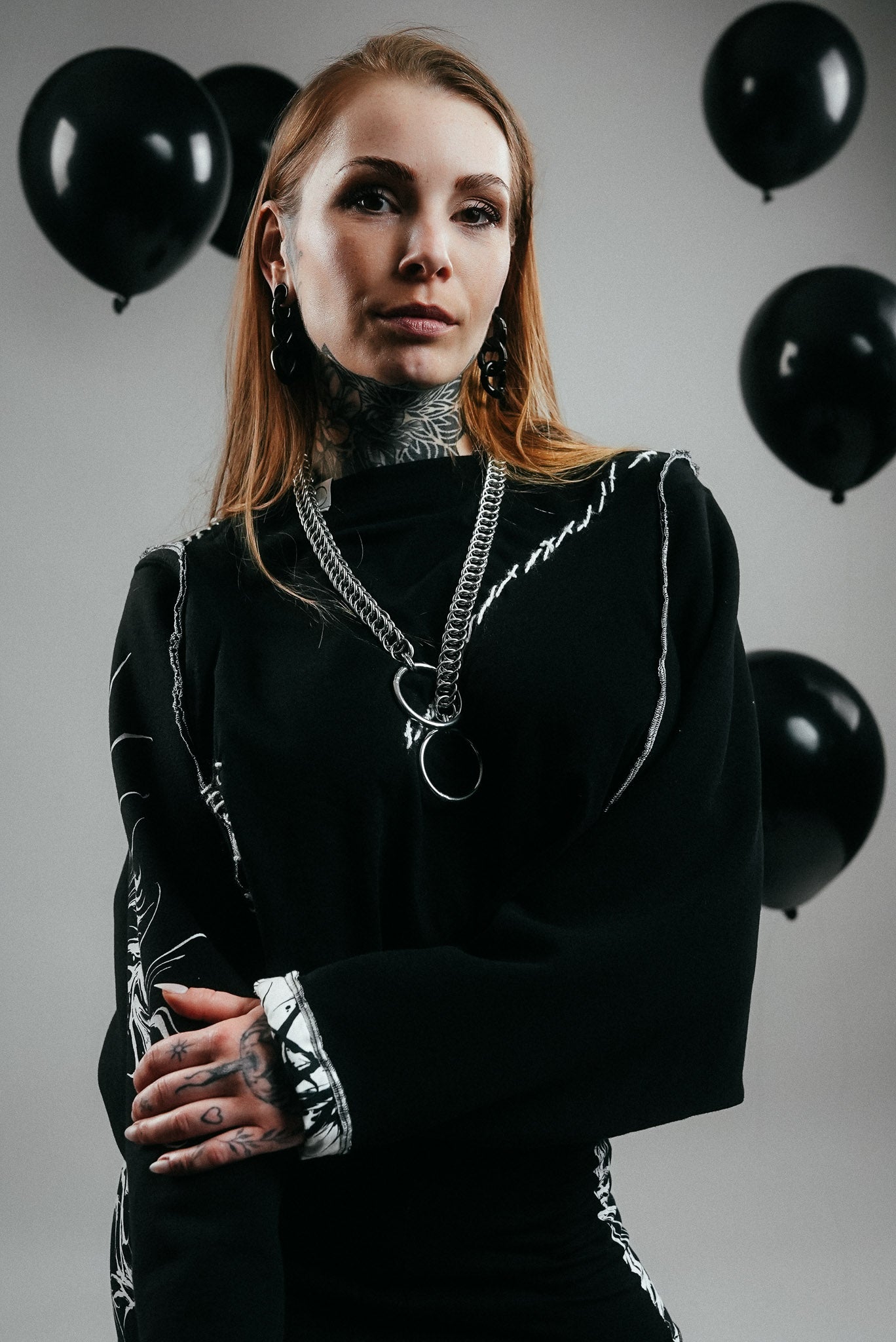 Heart stitches cropped jumper