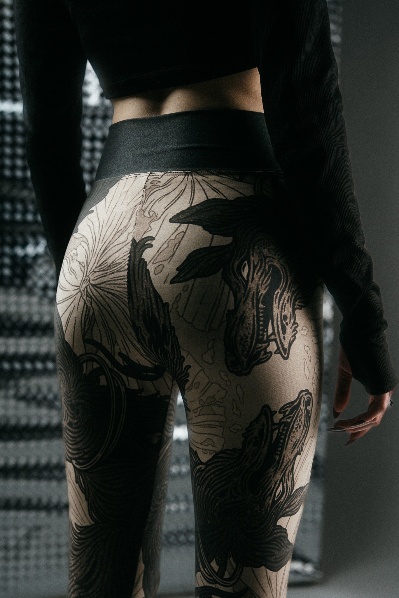 OKAMI MONO LEGGINGS
