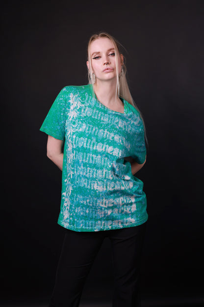 Younghearted Green Fade Tee by @nikita.nikinga