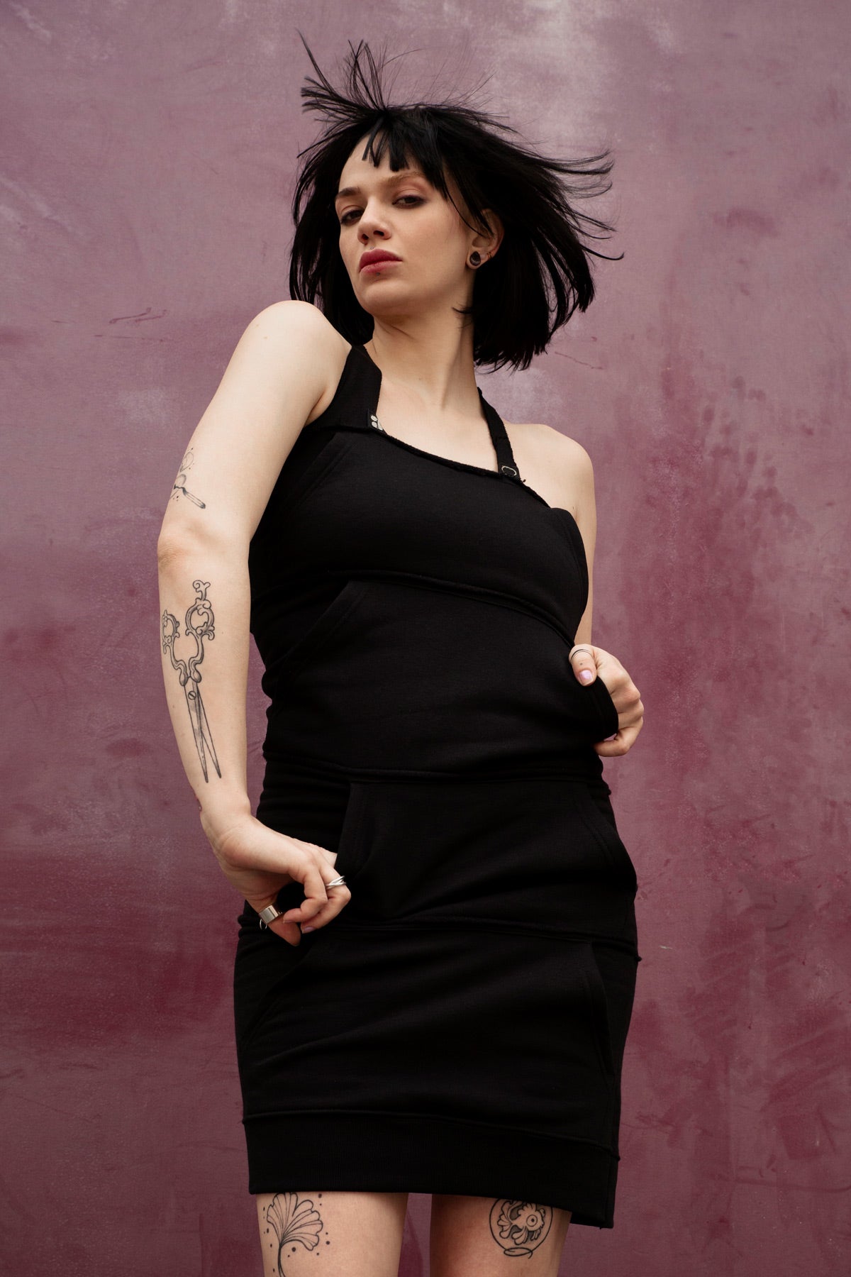 DRESS