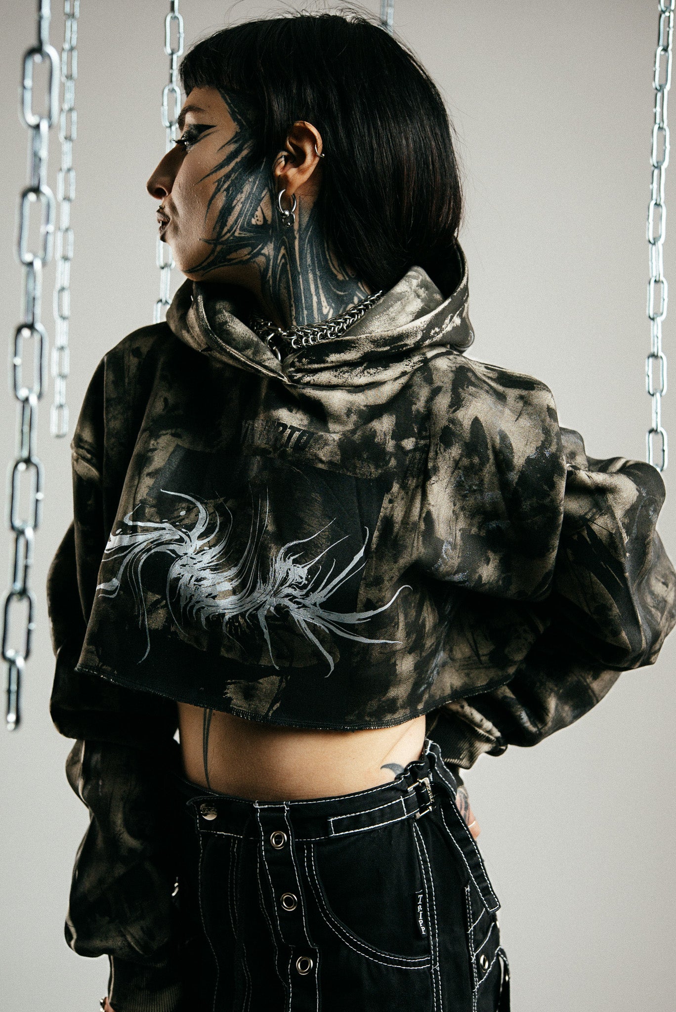 CROPPED REWORKED KINTSUGI HOODIE