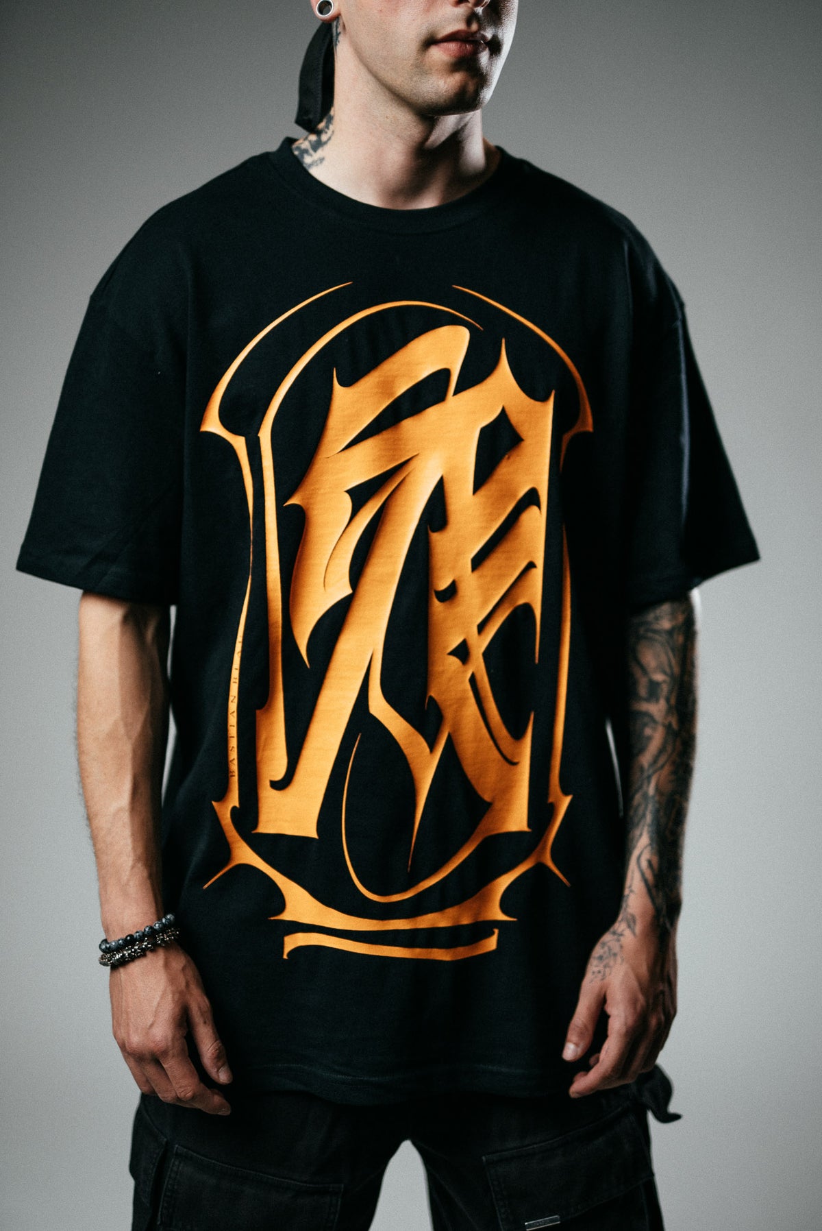 BB 24 Oversized T-Shirt by @bb_bastianblau Orange Design