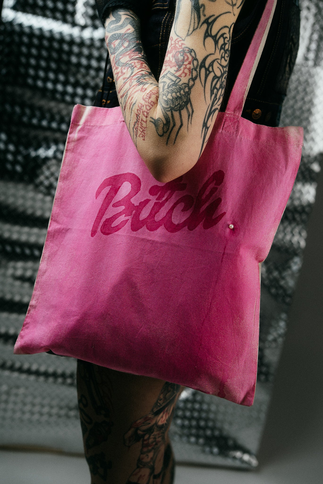 Bitch print tote bag