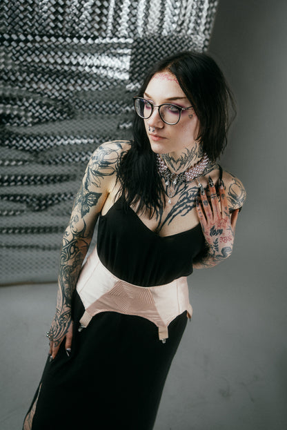 Baby-pink garter suspenders