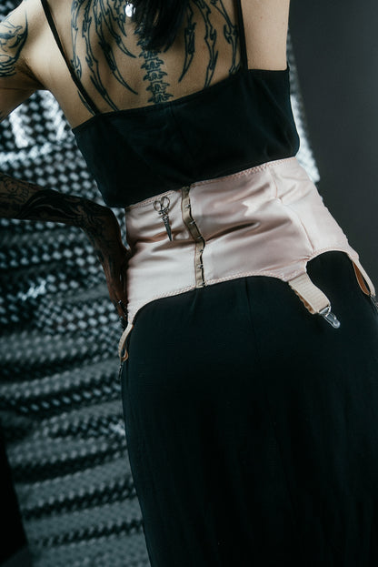 Baby-pink garter suspenders