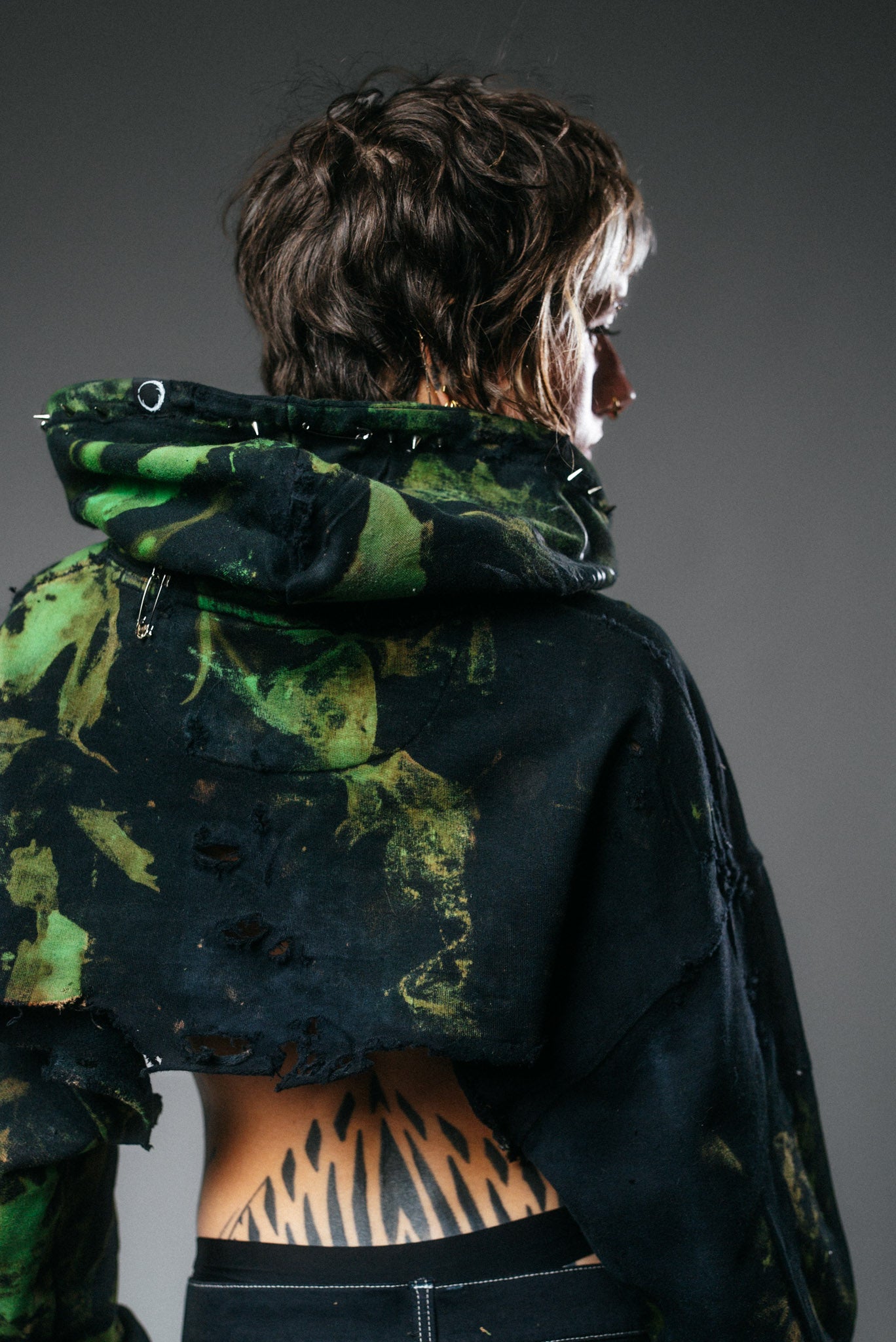 SWAMP CORE CROPPED HOODIE
